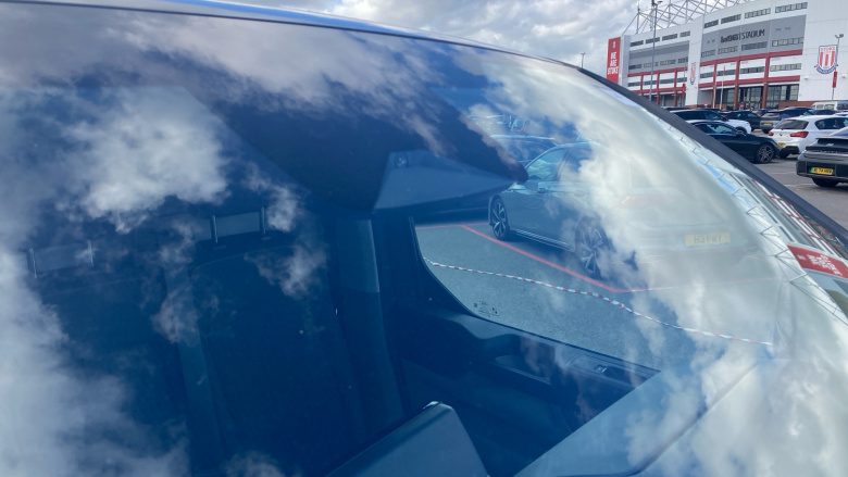 Ford Transit Custom 320 L2 Diesel Fwd 2.0 EcoBlue 136ps H1 Van Limited